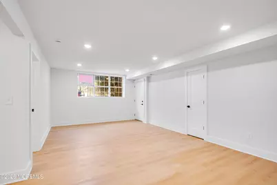 304 College Drive #304, Edison, NJ 08817 - Photo 8