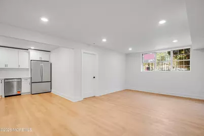 304 College Drive #304, Edison, NJ 08817 - Photo 6
