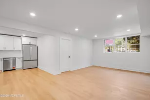 304 College Dr, Edison, NJ 08817 - Photo 6