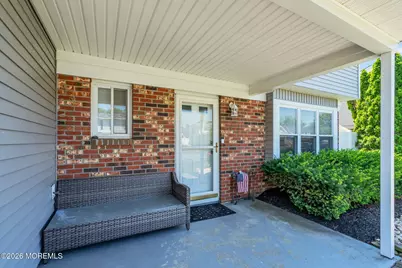 40 Kiwi Loop, Howell Township, NJ 07731 - Photo 6