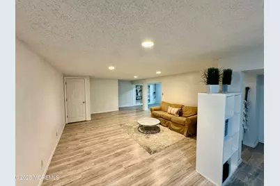 113 Richmond Court N #67, Holmdel, NJ 07733 - Photo 20