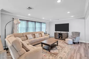 147 Clairmont Ave, Belford, NJ 07718 - Photo 12