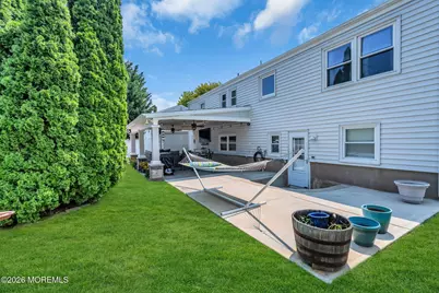 147 Clairmont Avenue, Belford, NJ 07718 - Photo 6