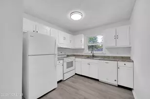 16 B Sycamore Access Rd, Manahawkin, NJ 08050 - Photo 10