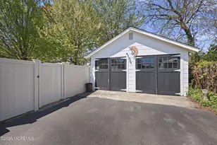 31 12th St, Hazlet Township, NJ 07730 - Photo 28