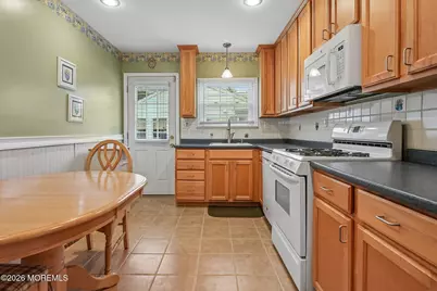423 Costa Mesa Drive, Toms River Township, NJ 08757 - Photo 6