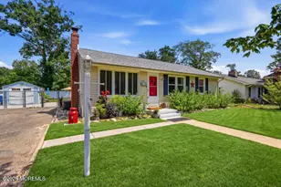 424 Prospect Ave, Pine Beach, NJ 08741 - Photo 4