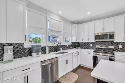 12 Raritan Cove, Keyport, NJ 07735 - Photo 22
