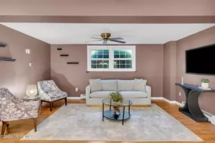 38 Illinois Ave, Middletown, NJ 07748 - Photo 18