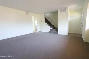 814 Laurel St, Lakehurst, NJ 08733 - Photo 4