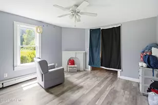 135-137 N Academy St, Hightstown, NJ 08520 - Photo 14