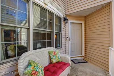 102 Whitlock Court, Manalapan Township, NJ 07726 - Photo 6