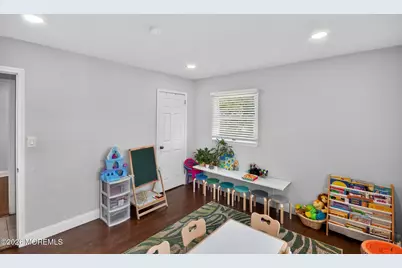555 Brookside Drive, Toms River Township, NJ 08753 - Photo 22