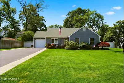 117 W Cypress Road, Toms River Township, NJ 08753 - Photo 2