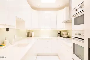 300 Gorge Rd, Cliffside Park, NJ 07010 - Photo 14