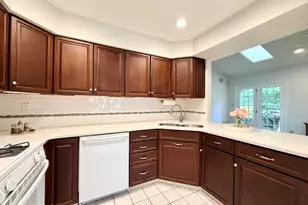 24 Abbey Ln, Marlboro Township, NJ 07746 - Photo 14
