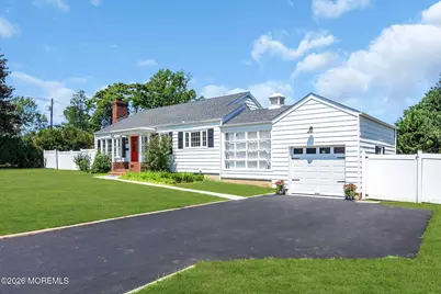67 Victoria Place, Red Bank, NJ 07701 - Photo 2