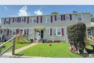 27 Barker Avenue, Shrewsbury, NJ 07724 - Photo 2