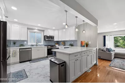7 Gregg Lane, Bayonne, NJ 07002 - Photo 4