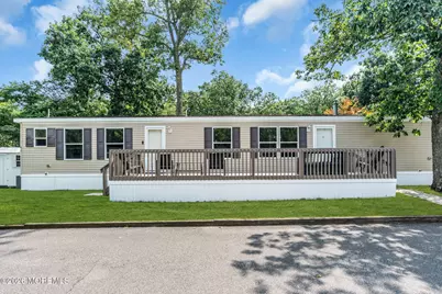 44 Marcia Memorial Circle, Jackson, NJ 08527 - Photo 2