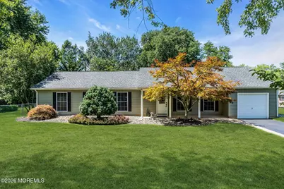 2 York Circle, Jackson, NJ 08527 - Photo 4