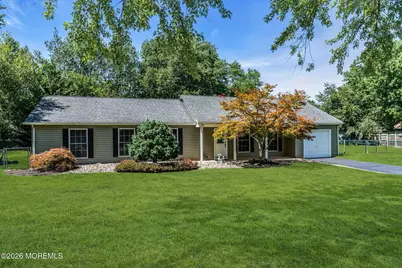 2 York Circle, Jackson, NJ 08527 - Photo 6