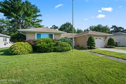 218 Fort De France Avenue, Toms River Township, NJ 08757 - Photo 2