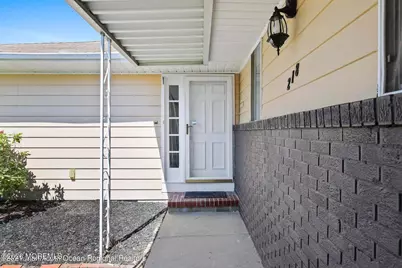 218 Fort De France Avenue, Toms River Township, NJ 08757 - Photo 4