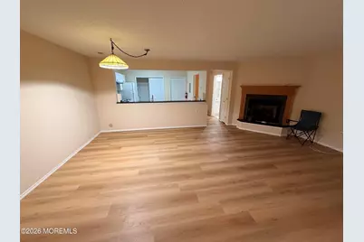 29 Madison Court, Tinton Falls, NJ 07712 - Photo 2
