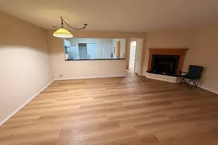 29 Madison Ct, Tinton Falls, NJ 07712 - Photo 2