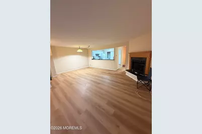 29 Madison Court, Tinton Falls, NJ 07712 - Photo 4