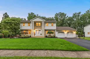 5 Brookside Cir, Marlboro Township, NJ 07746 - Photo 2