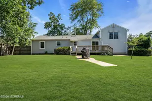 299 Lillian Ln, Toms River Township, NJ 08755 - Photo 2