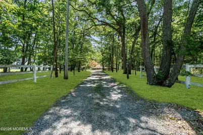 571 Whitecomb Avenue, Jackson, NJ 08527 - Photo 2