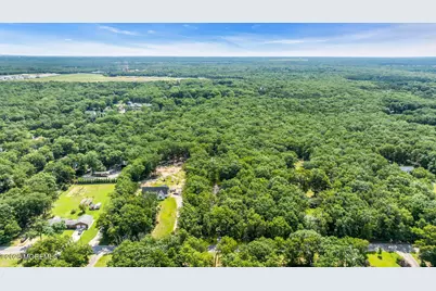 571 Whitecomb Avenue, Jackson, NJ 08527 - Photo 1