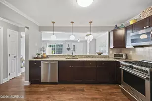 62 Dover Ct, Tinton Falls, NJ 07712 - Photo 8