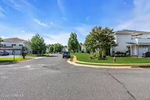 374 Deuce Dr, Wall Township, NJ 07719 - Photo 2
