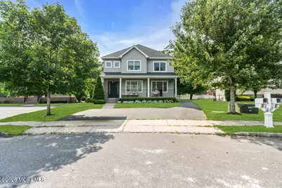 108 Vintage Circle, Lakewood, NJ 08701 - Photo 2