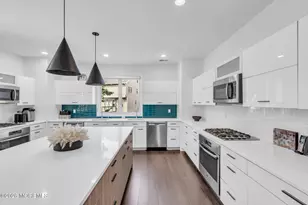 108 Vintage Cir, Lakewood, NJ 08701 - Photo 12