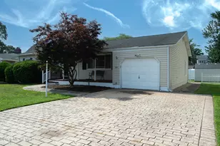 2219 Christine Ct, Point Pleasant, NJ 08742 - Photo 2