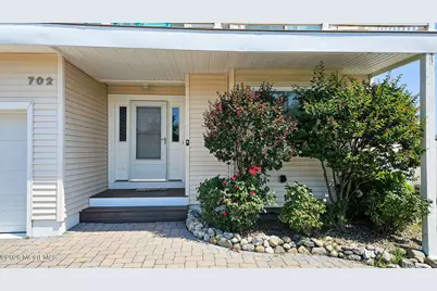 702 Newell Avenue, Manahawkin, NJ 08050 - Photo 2