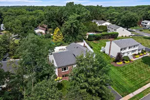 27 Tracy Dr, Manalapan Township, NJ 07726 - Photo 68