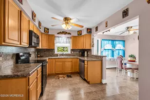 113 Edgewater Ct, Toms River Township, NJ 08757 - Photo 10