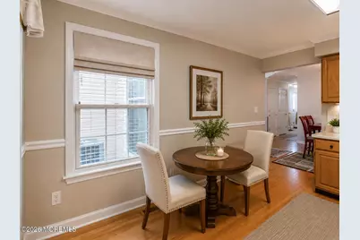 19 Painted Wagon Road #100, Holmdel, NJ 07733 - Photo 8