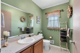 17 Jacob Dr, Howell Township, NJ 07731 - Photo 16