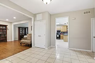 13 Independence Ct, Lakewood, NJ 08701 - Photo 6