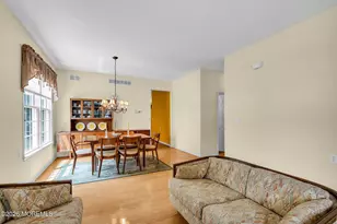 19 Morning Glory Dr, Ocean Twp, NJ 07712 - Photo 4