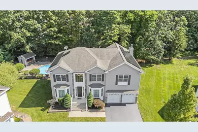 16 Angel Court, Howell Township, NJ 07731 - Photo 2