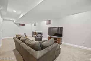 16 Angel Ct, Howell Township, NJ 07731 - Photo 44