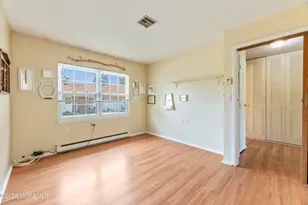 933C Thornhill Ct, Lakewood, NJ 08701 - Photo 14